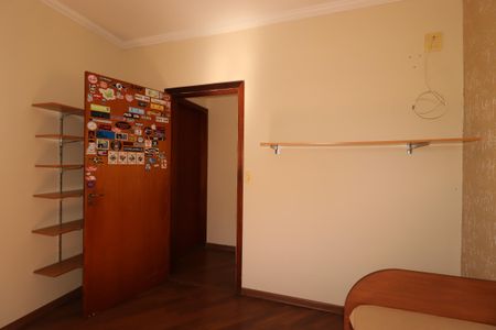 Casa à venda com 147m², 3 quartos e 2 vagasQuarto 2