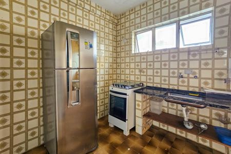Apartamento para alugar com 100m², 2 quartos e 1 vaga Apartamento para alugar com 100m², 2 quartos e 1 vagaCozinha