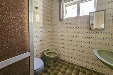Apartamento para alugar com 100m², 2 quartos e 1 vaga Apartamento para alugar com 100m², 2 quartos e 1 vagaBanheiro