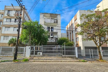 Apartamento para alugar com 100m², 2 quartos e 1 vaga Apartamento para alugar com 100m², 2 quartos e 1 vagaFachada