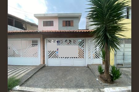 Casa à venda com 140m², 3 quartos e 5 vagas Casa à venda com 140m², 3 quartos e 5 vagasFachada + placa