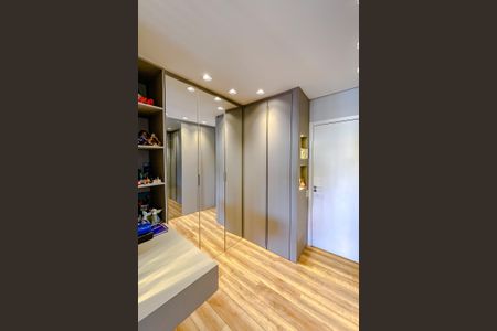 Apartamento à venda com 135m², 3 quartos e 3 vagasSuíte 2