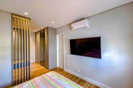 Apartamento à venda com 135m², 3 quartos e 3 vagasSuíte 2