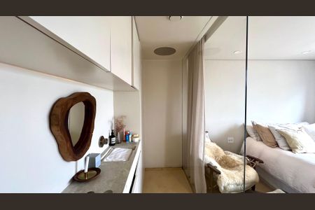 Apartamento para alugar com 66m², 1 quarto e 2 vagas Apartamento para alugar com 66m², 1 quarto e 2 vagasBanheiro da Suíte