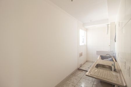 Apartamento para alugar com 45m², 2 quartos e sem vagaCozinha e Área de Serviço