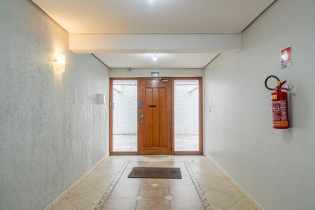 Apartamento para alugar com 80m², 2 quartos e 1 vagaHall social
