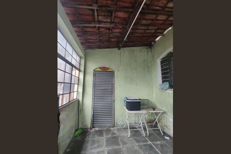 Casa à venda com 502m², 5 quartos e 4 vagasÁrea de Serviço 