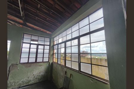 Casa à venda com 502m², 5 quartos e 4 vagasÁrea de Serviço 