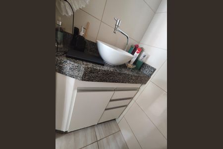 Casa à venda com 502m², 5 quartos e 4 vagasBanheiro 1