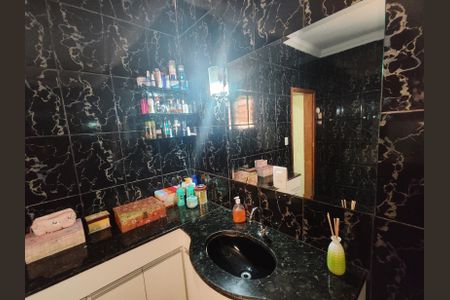 Casa à venda com 502m², 5 quartos e 4 vagasBanheiro da Suíte