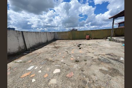 Casa à venda com 502m², 5 quartos e 4 vagasQuintal