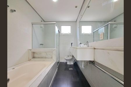 Casa para alugar com 350m², 3 quartos e 8 vagas Casa para alugar com 350m², 3 quartos e 8 vagasQuarto 1 banheiro