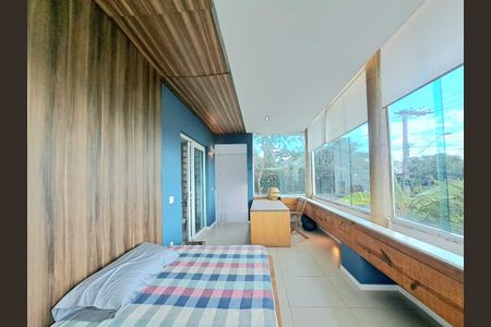 Casa para alugar com 350m², 3 quartos e 8 vagas Casa para alugar com 350m², 3 quartos e 8 vagasSacada