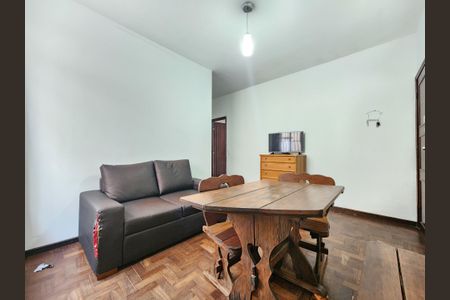 Apartamento à venda com 97m², 4 quartos e 2 vagas Apartamento à venda com 97m², 4 quartos e 2 vagasSala