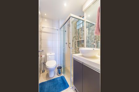 Apartamento à venda com 68m², 2 quartos e 2 vagasBanheiro - Social