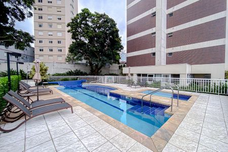 Apartamento à venda com 68m², 2 quartos e 2 vagasÁrea comum - Piscina