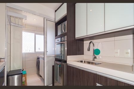 Apartamento à venda com 68m², 2 quartos e 2 vagasCozinha