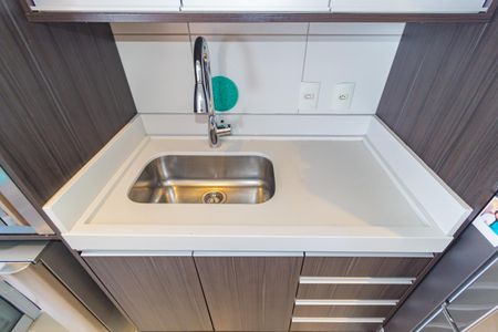Apartamento à venda com 68m², 2 quartos e 2 vagasDetalhe - Cozinha