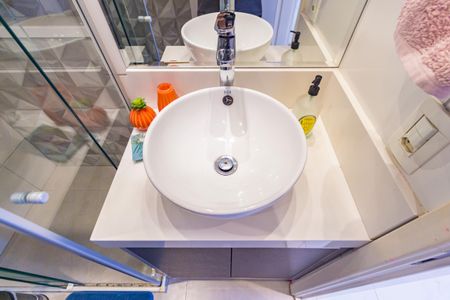 Apartamento à venda com 68m², 2 quartos e 2 vagasDetalhe Banheiro - Social