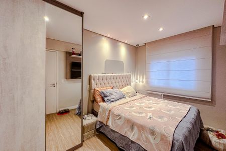 Apartamento à venda com 68m², 2 quartos e 2 vagasQuarto 1 - Suíte