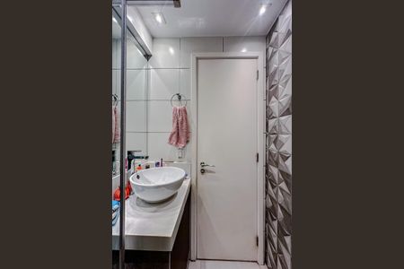 Apartamento à venda com 68m², 2 quartos e 2 vagasBanheiro