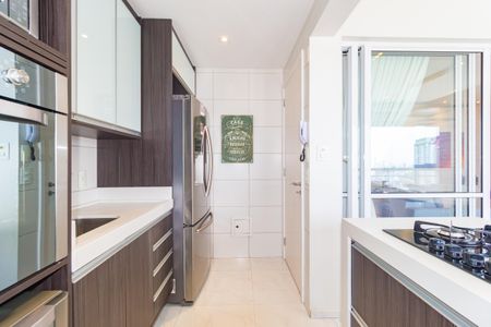 Apartamento à venda com 68m², 2 quartos e 2 vagasCozinha