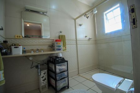 Casa à venda com 360m², 3 quartos e 6 vagasBanheiro da Suíte 