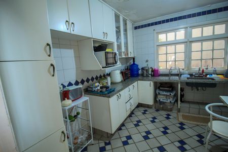 Casa à venda com 360m², 3 quartos e 6 vagasCozinha