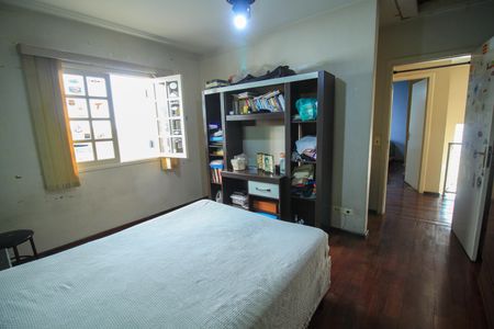 Casa à venda com 360m², 3 quartos e 6 vagasQuarto 2