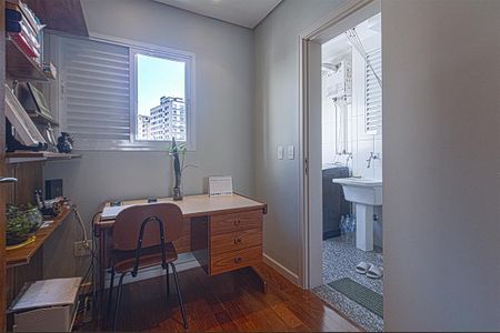 Apartamento à venda com 123m², 2 quartos e 3 vagasEscritório