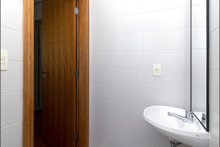 Apartamento à venda com 123m², 2 quartos e 3 vagasEscritório - Banheiro