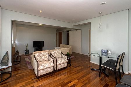 Apartamento à venda com 123m², 2 quartos e 3 vagasSala