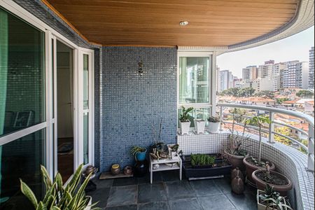 Apartamento à venda com 123m², 2 quartos e 3 vagasSacada