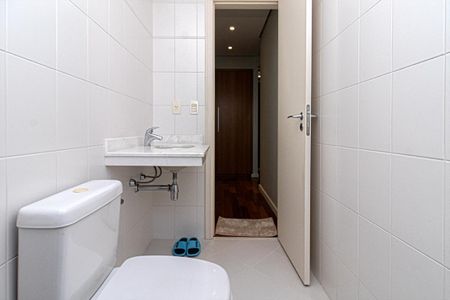 Apartamento à venda com 123m², 2 quartos e 3 vagasBanheiro 