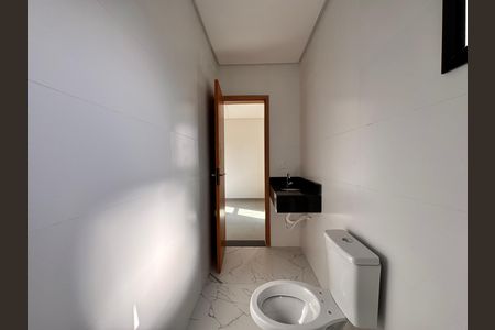 Casa à venda com 206m², 3 quartos e 2 vagas Casa à venda com 206m², 3 quartos e 2 vagasBanheiro da Suíte