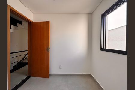 Casa à venda com 206m², 3 quartos e 2 vagas Casa à venda com 206m², 3 quartos e 2 vagasQuarto 2