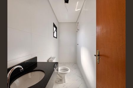 Casa à venda com 206m², 3 quartos e 2 vagas Casa à venda com 206m², 3 quartos e 2 vagasBanheiro da Suíte