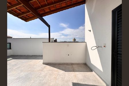 Casa à venda com 206m², 3 quartos e 2 vagas Casa à venda com 206m², 3 quartos e 2 vagasLavanderia