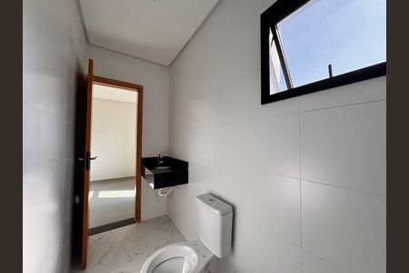 Casa à venda com 206m², 3 quartos e 2 vagas Casa à venda com 206m², 3 quartos e 2 vagasBanheiro da Suíte