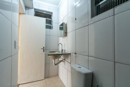 Casa para alugar com 48m², 1 quarto e sem vaga Casa para alugar com 48m², 1 quarto e sem vagaBanheiro