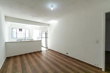 Casa para alugar com 48m², 1 quarto e sem vaga Casa para alugar com 48m², 1 quarto e sem vagaSala