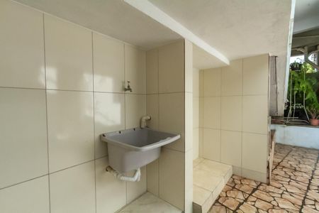 Casa para alugar com 48m², 1 quarto e sem vaga Casa para alugar com 48m², 1 quarto e sem vagaÁrea de Serviço