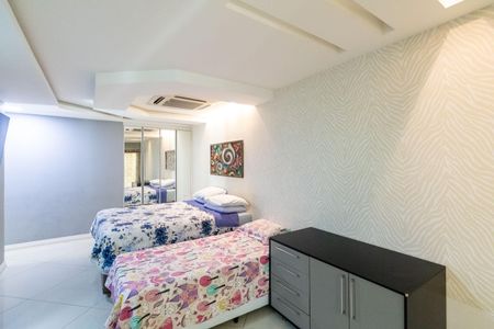 Casa de condomínio para alugar com 600m², 6 quartos e 4 vagasSuíte 1