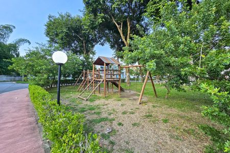 Casa de condomínio para alugar com 600m², 6 quartos e 4 vagasÁrea Comum - Playground