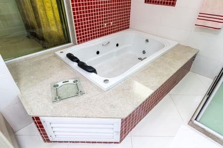 Casa de condomínio para alugar com 600m², 6 quartos e 4 vagasBanheiro Suíte 1