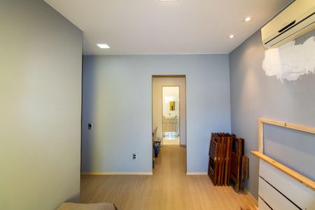 Casa de condomínio para alugar com 600m², 6 quartos e 4 vagas  Suíte 6