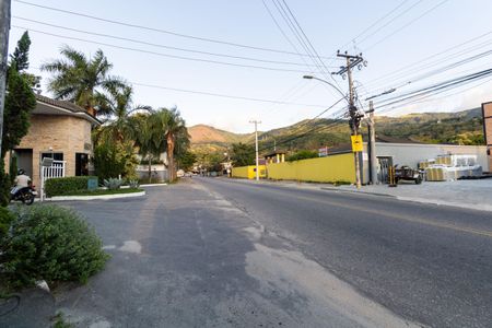 Casa de condomínio para alugar com 600m², 6 quartos e 4 vagasVista da Rua