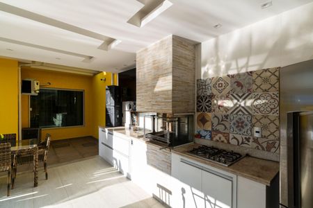 Casa de condomínio para alugar com 600m², 6 quartos e 4 vagasEspaço Gourmet