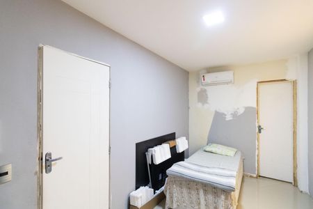 Casa de condomínio para alugar com 600m², 6 quartos e 4 vagas Suíte 2