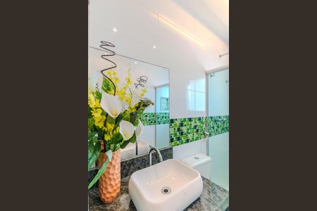 Casa de condomínio para alugar com 600m², 6 quartos e 4 vagasBanheiro  Suíte 5 